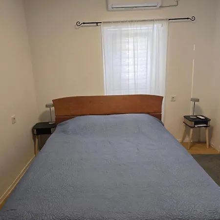 Sobe Dina 3* Susak